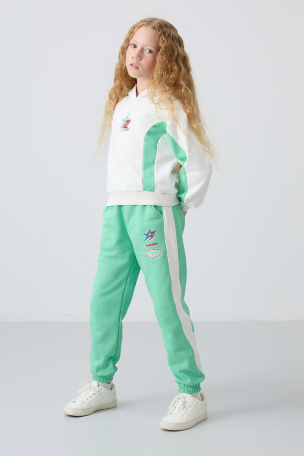 Ekru Yeşil  Kapüşonlu Kız Çocuk Eşofman Takımı