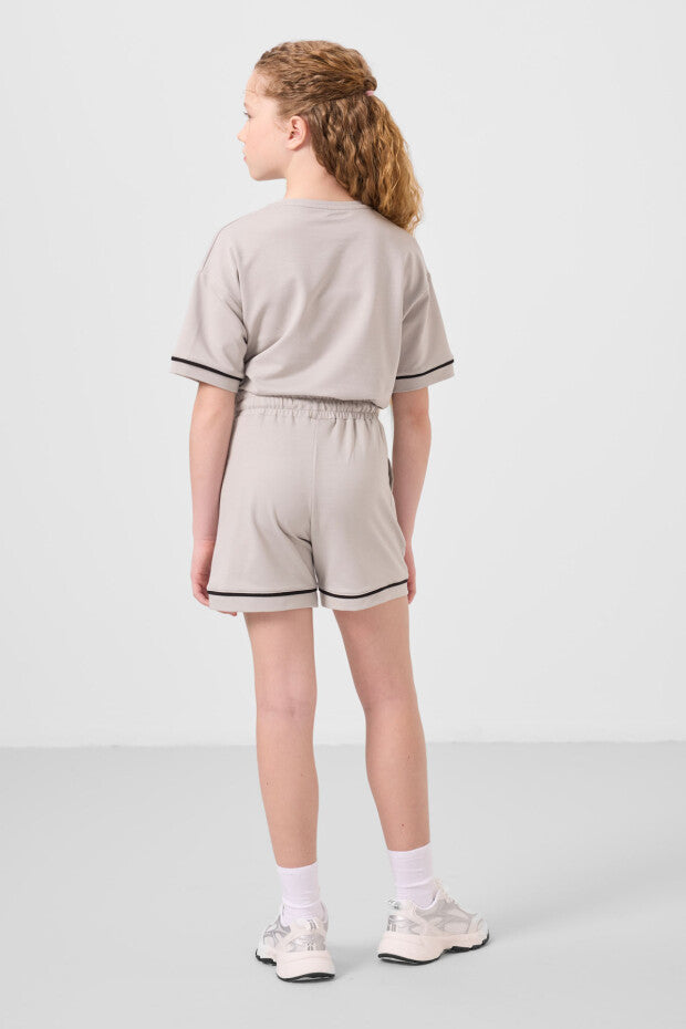 Kız Çocuk Taş Rengi Şortlu Takım – Yazlık %100 Pamuklu İkili Takım (7-15 Yaş)