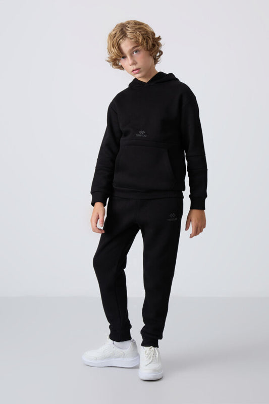 Siyah Kapüşonlu Erkek Çocuk Eşofman Takımı