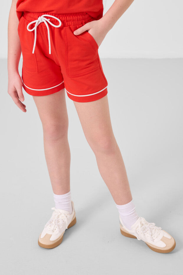 Kız Çocuk Nar Çiçeği Renkli Şortlu Takım – Yazlık Pamuklu İkili Kombin (7-15 Yaş)