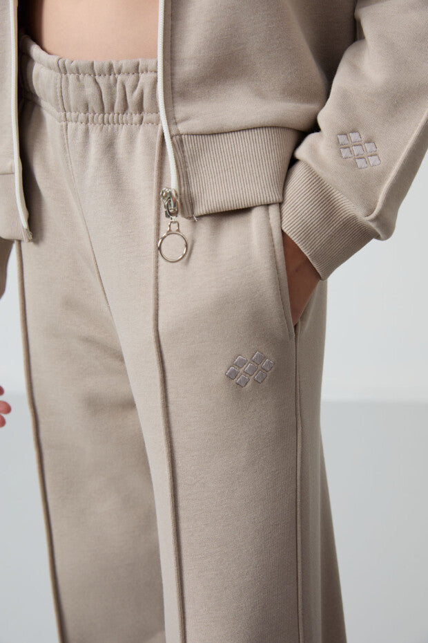 Tam Boy Fermuarlı Kapüşonlu Kız Çocuk Eşofman Takımı