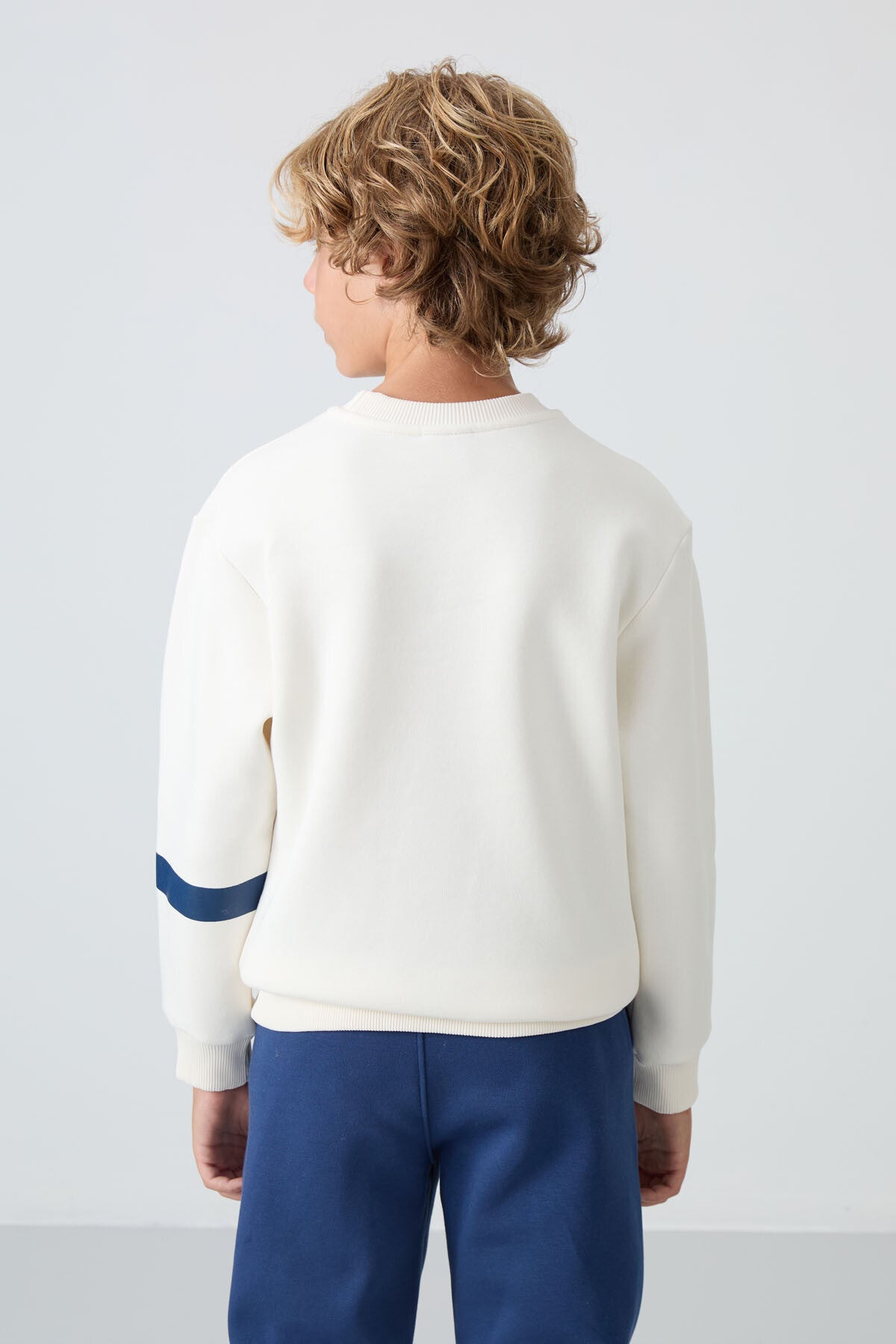 Ekru Rengi Pamuklu Erkek Çocuk Sweatshirt