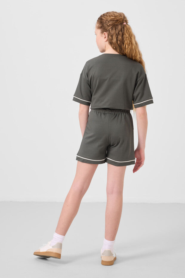 Kız Çocuk Haki Şortlu Takım