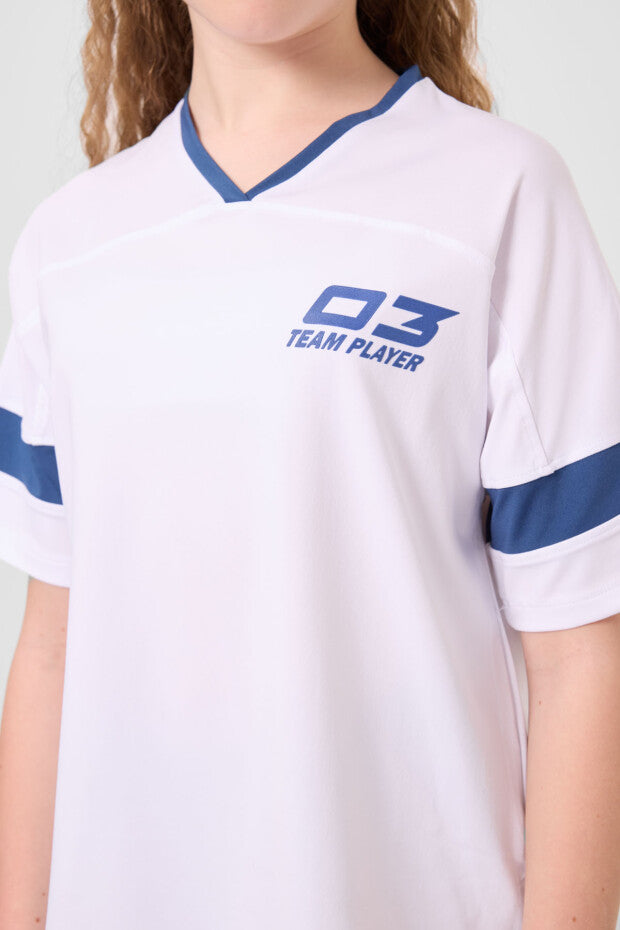 Beyaz Tshirt Lacivert Kısa Tayt Takım