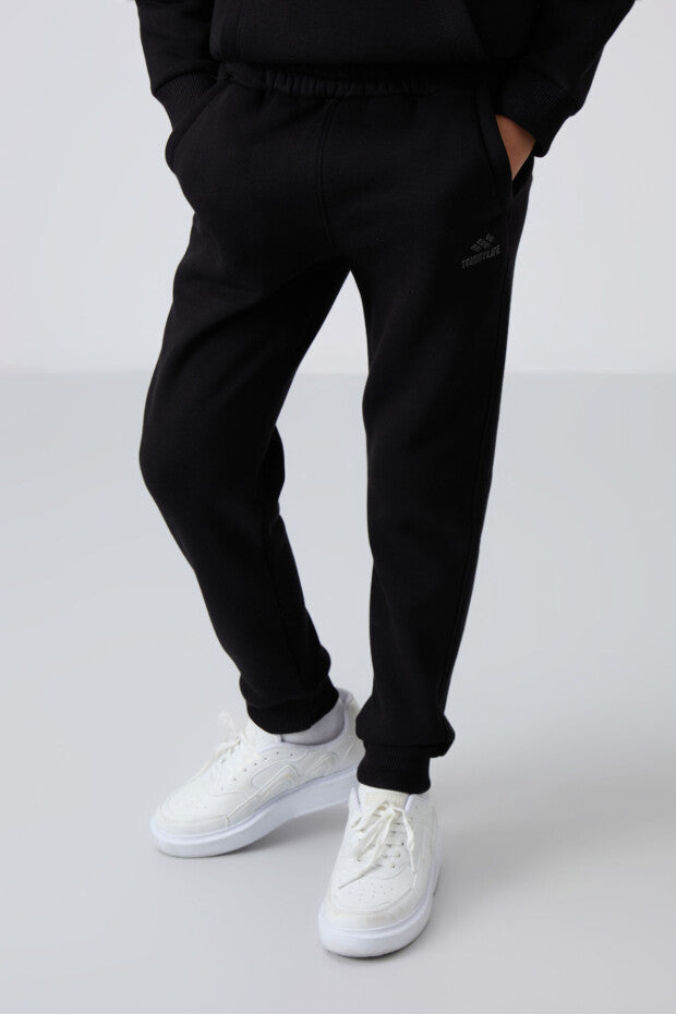 Siyah Kapüşonlu Erkek Çocuk Eşofman Takımı