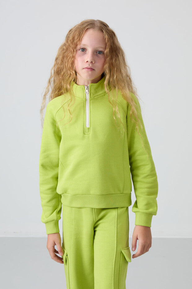 Fıstık Yeşili Geniş Paça Kız Çocuk Eşofman Takımı