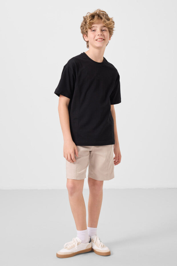 Erkek Çocuk Siyah Tshirt Bej Şortlu Yazlık Takım