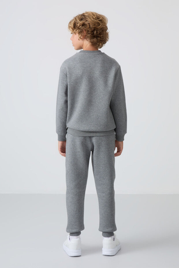 Gri İçi Tüylü Yumuşak Dokulu Eşofman Takımı