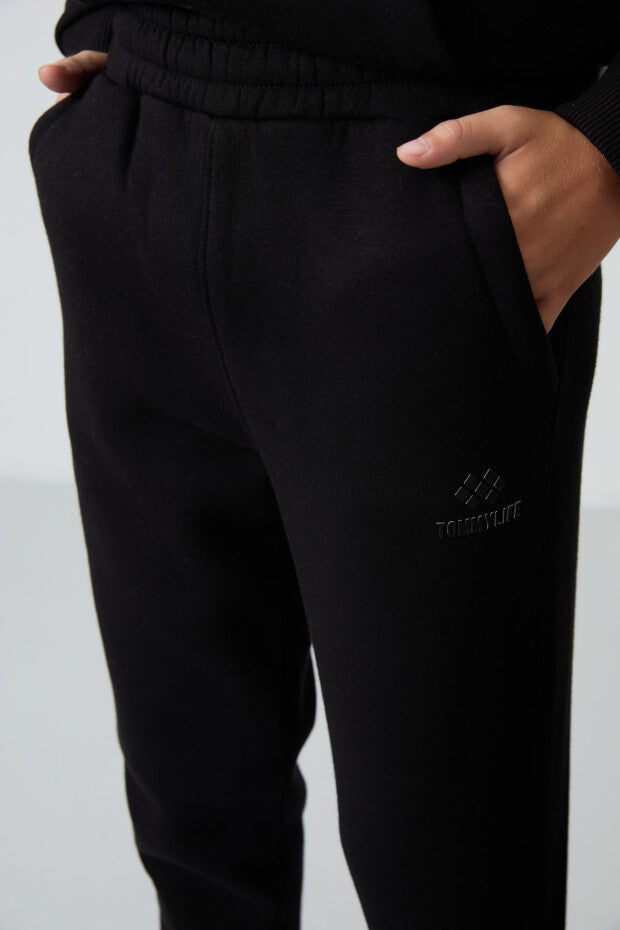 Bej Siyah Kapüşonlu Eşofman Takımı Erkek Çocuk