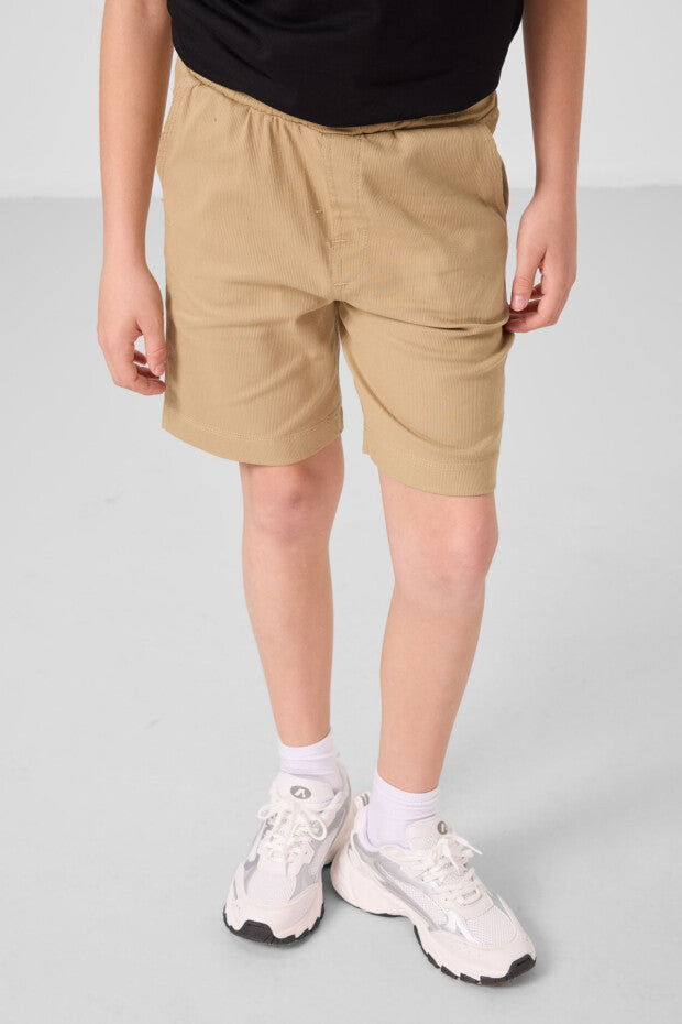 Erkek Çocuk Siyah Tshirt Koyu zBej Şort Takım