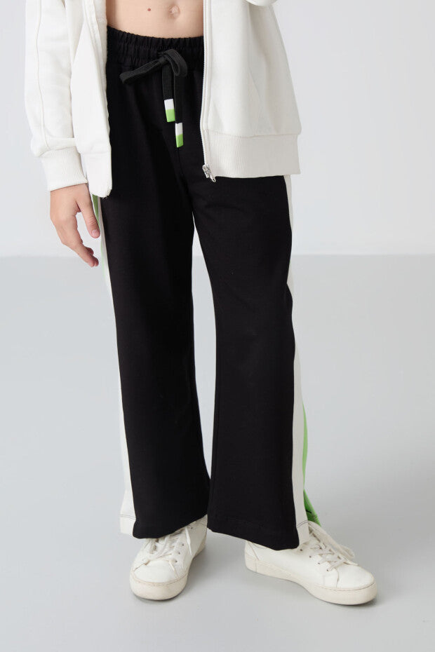 Siyah Yanları Şeritli Geniş Paça Kız Çocuk Eşofman Altı