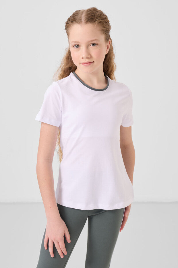 Haki İspanyol Paça Tayt Beyaz Tshirt Takım