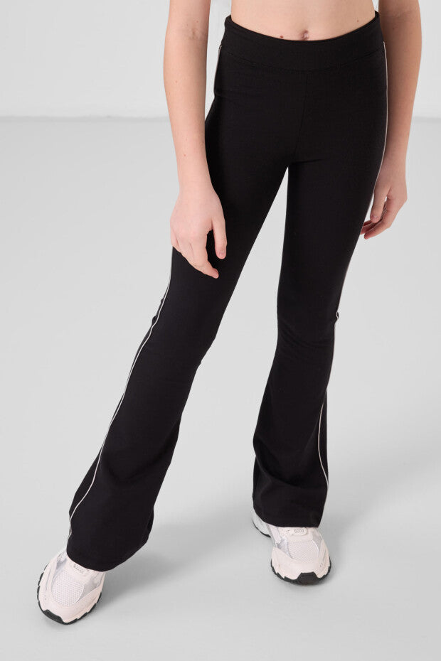 Siyah İspanyol Paça Tayt Taş Tshirt Takım