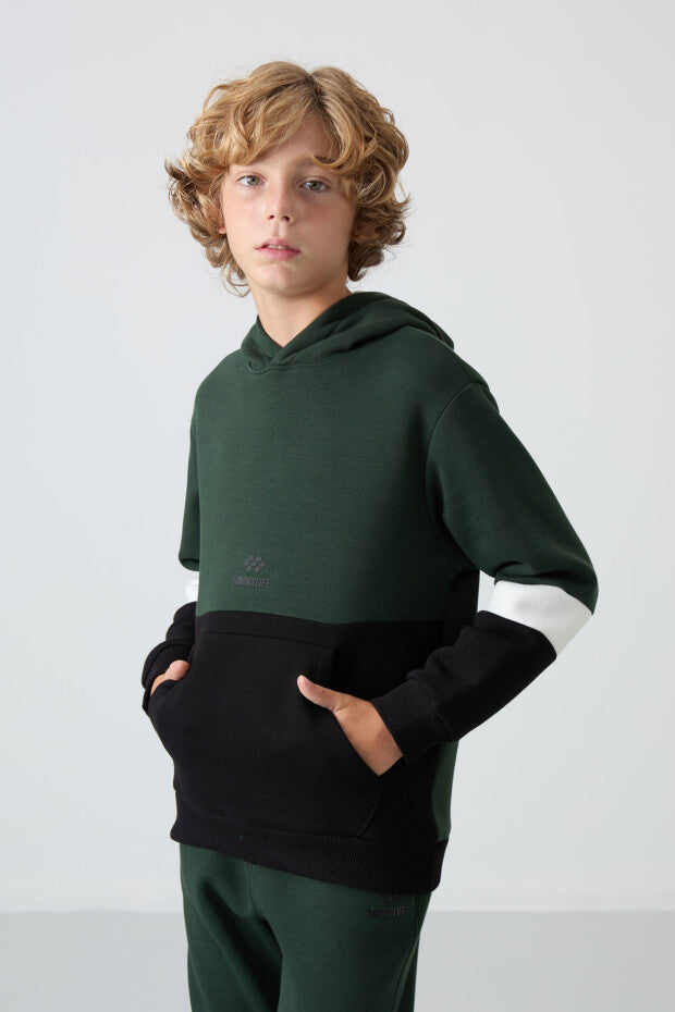 Çam Yeşili Ekru Ve Siyah Geçişli Kapüşonlu Eşofman Takımı