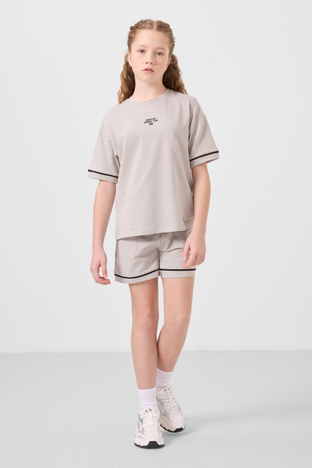 Kız Çocuk Taş Rengi Şortlu Takım – Yazlık %100 Pamuklu İkili Takım (7-15 Yaş)