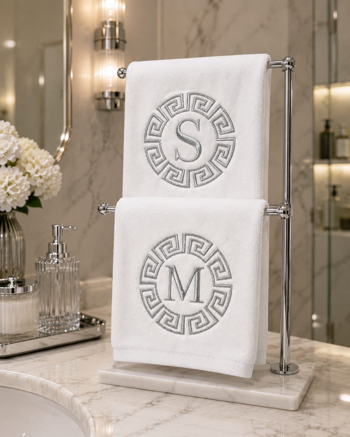 Kişiye Özel Gümüş Monogramlı Havlu Seti | Baş Harfli Nakışlı 2'li El Ve Dekoratif Banyo Havlusu