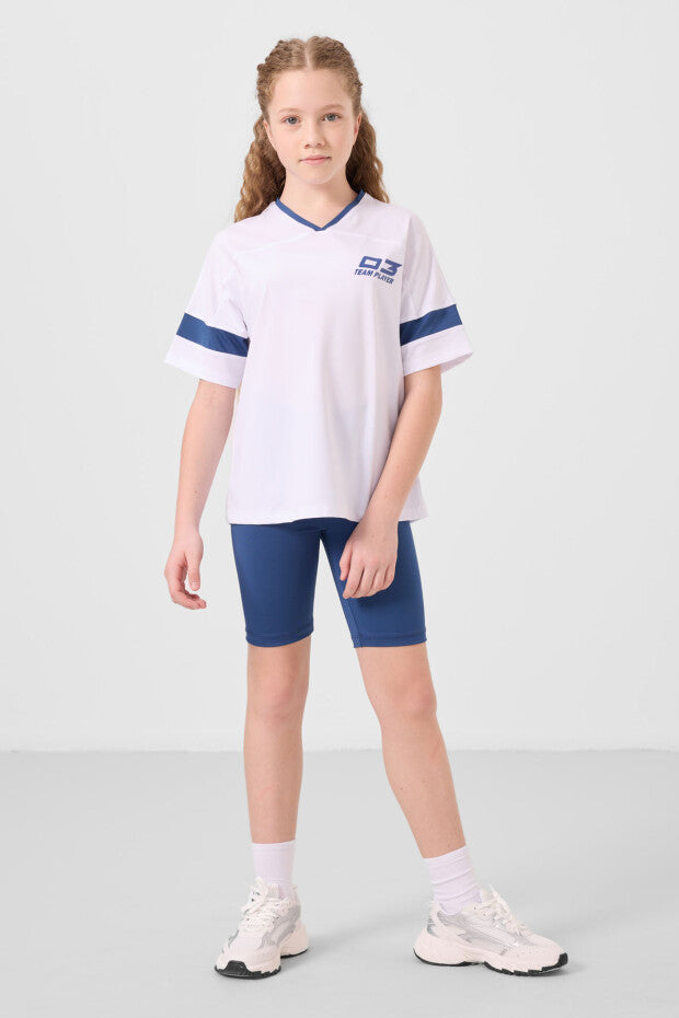 Beyaz Tshirt Lacivert Kısa Tayt Takım
