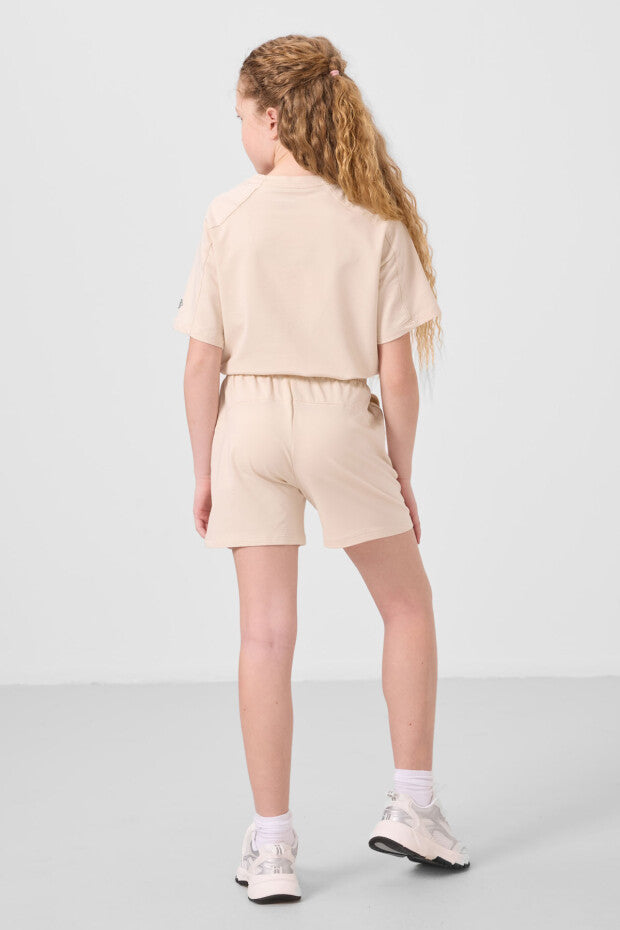 Bej Rengi Kız Çocuk Şortlu Takım