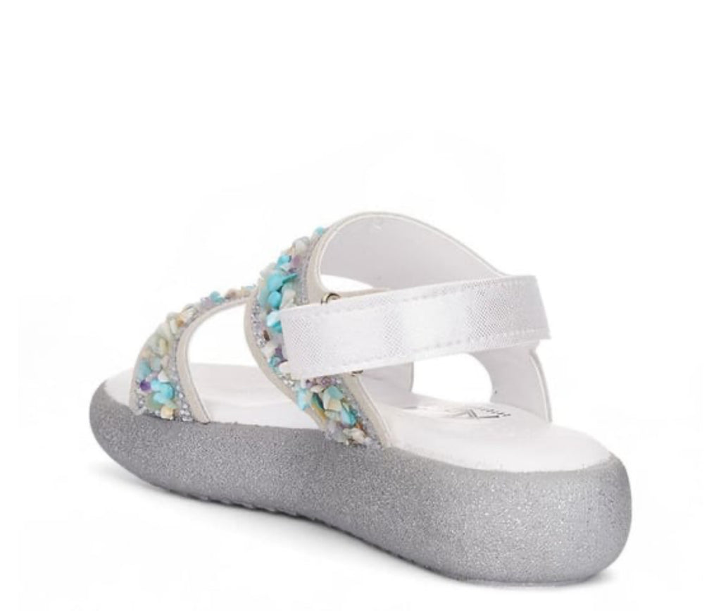 Beyaz Kalın Tabanlı Taşlı Kız Çocuk Sandalet