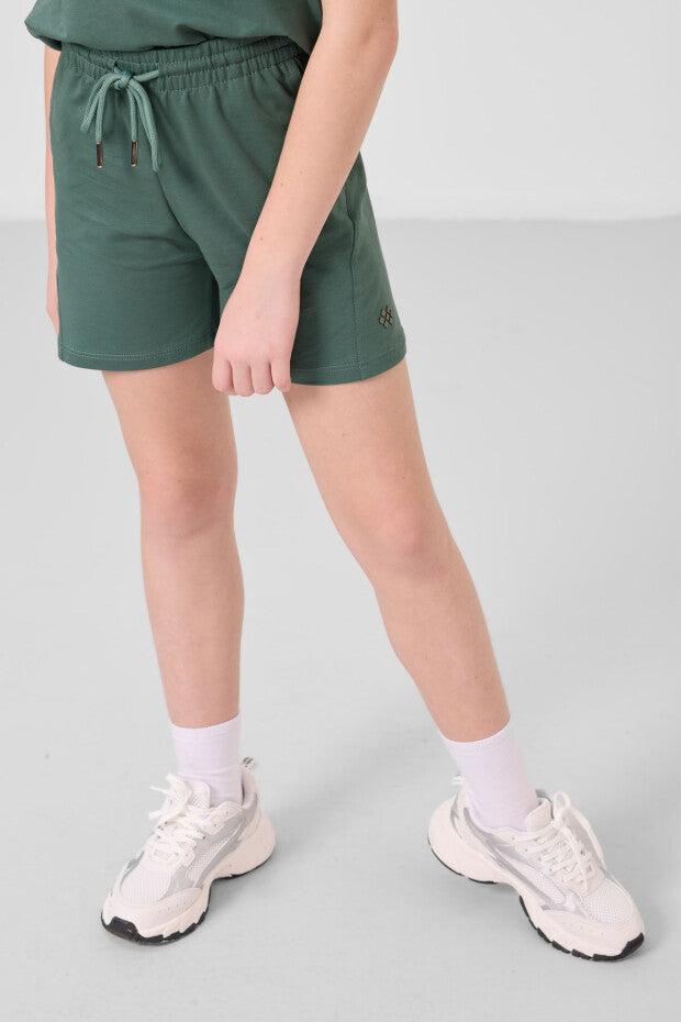 Kız Çocuk Yeşil Şortlu Takım – Yazlık Pamuklu İkili Takım (7-15 Yaş)