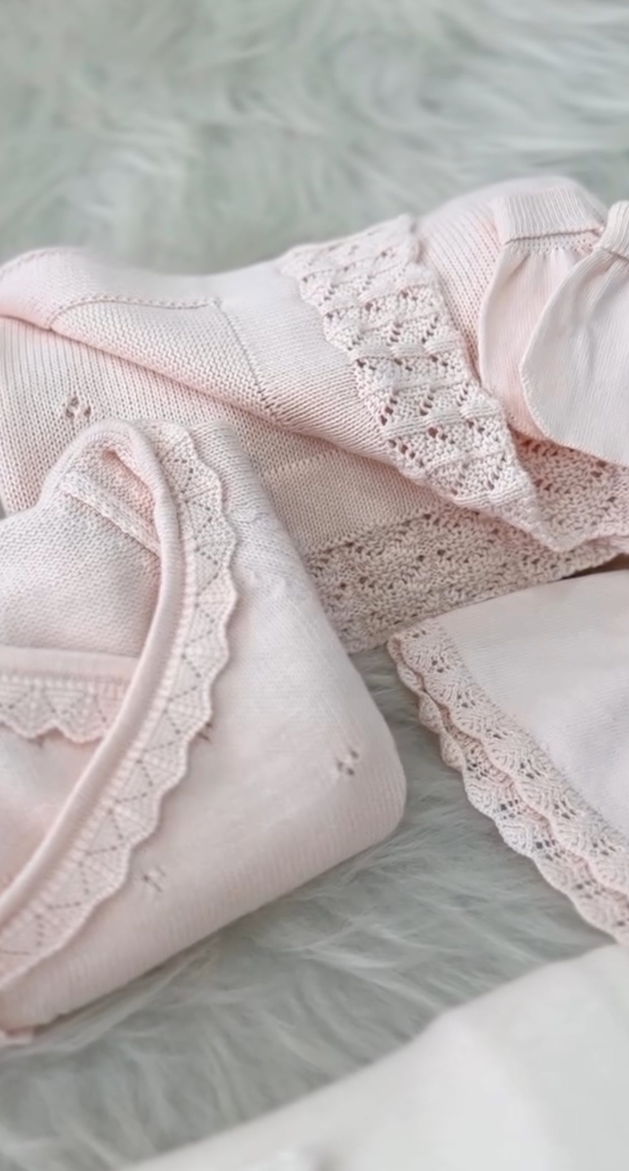 Kişiselleştirilebilir 5 Parça Triko Yenidoğan Bebek Takımı | İsim Nakışlı Organik Pamuk Kız Bebek Seti