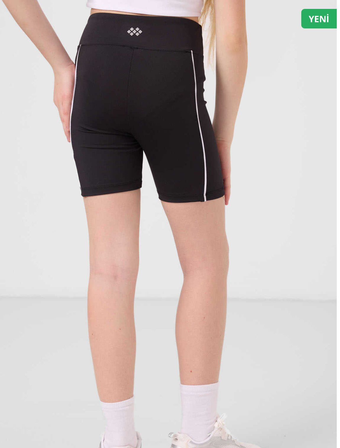Kız Çocuk Cepli Kısa Spor Tayt Siyah