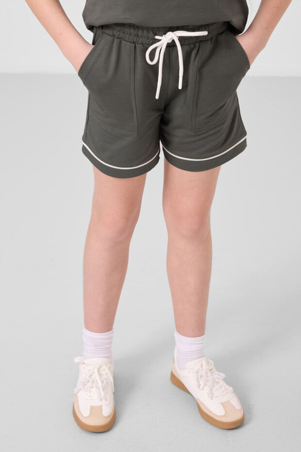 Kız Çocuk Haki Şortlu Takım