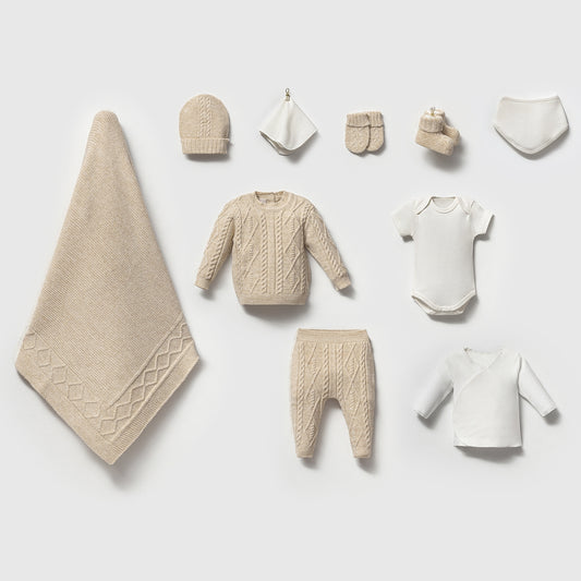 Unisex Bej Triko 10’lu Yenidoğan Seti – Kişiselleştirilebilir Hastane Çıkışı ve Hediye Seti