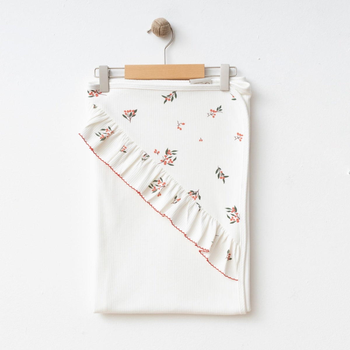 Kız Bebek Kokina Desenli Fırfırlı Battaniye – 85×90 cm 8200OB